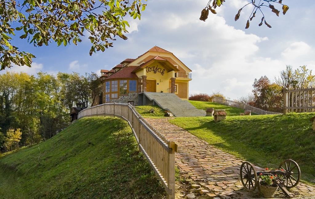 Guest House Kozjak Začretje Εξωτερικό φωτογραφία